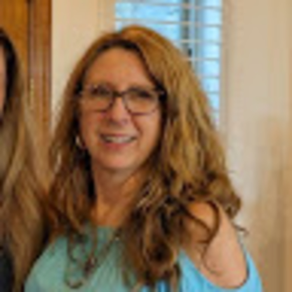 Meet your Posher, Julie